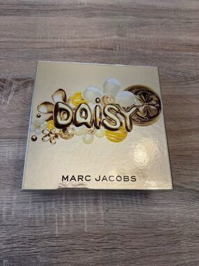 Marc Jacobs Daisy Gift Box 2 Piece